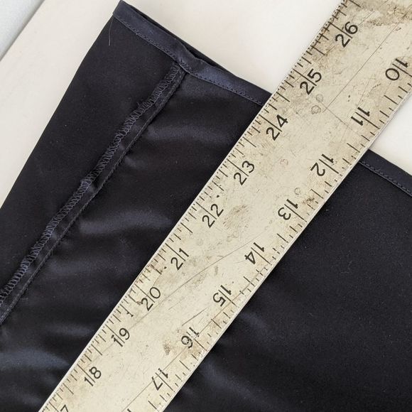 [3/$15] or $5 in bundle -  Silky navy blouse size US 10 - Picture 7 of 10